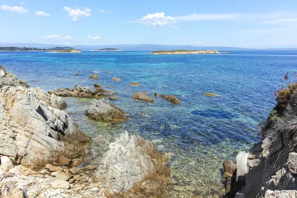 Karydi Sahili yakınlarındaki Sithonia kıyı şeridi, Chalkidiki, Orta Makedonya, Yunanistan