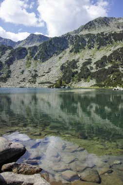 Bulgaristan 'ın Banderitsa Bölgesi yakınlarındaki Pirin Dağı' nın Şaşırtıcı Manzarası