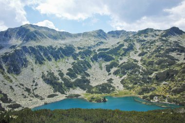 Bulgaristan 'ın Banderitsa Bölgesi yakınlarındaki Pirin Dağı' nın Şaşırtıcı Manzarası