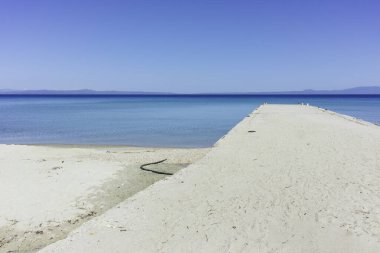 Kallithea, Chalkidiki, Orta Makedonya ve Yunanistan yakınlarındaki Kassandra kıyı şeridinin inanılmaz manzarası