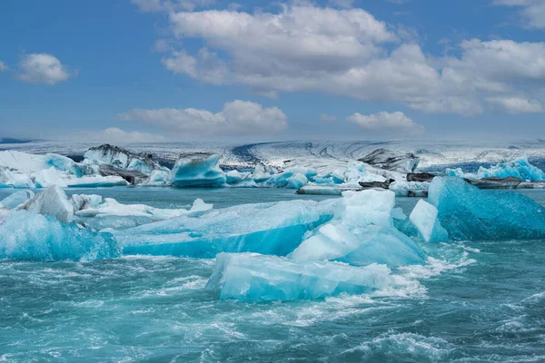 ジョクルサロンの氷河湖 — ストック写真