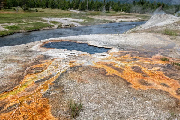 Vulkanisch Landschap Bij Yellowstone — Stockfoto