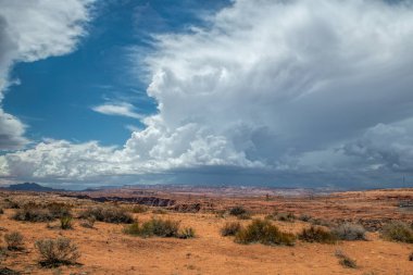 Arizona 'daki Antilop Kanyonu yakınlarındaki manzara