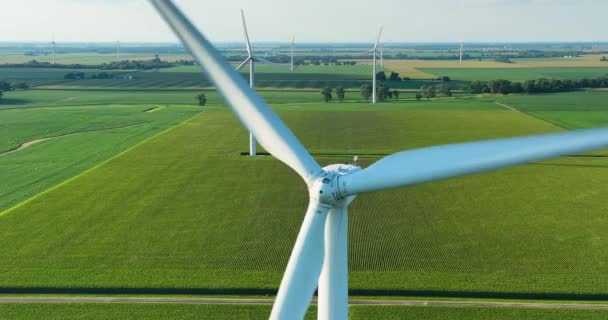 Tall Wind Turbine Countryside Cornfield Aerial Zoom Out Shot — Stock Video