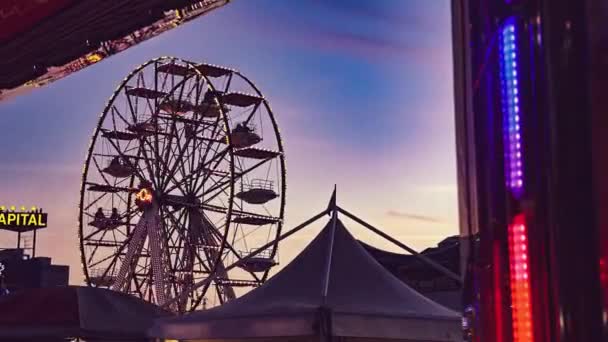 Rovigo Itália Outubro 2022 Funfair Ferris Wheel Sunset — Vídeo de Stock