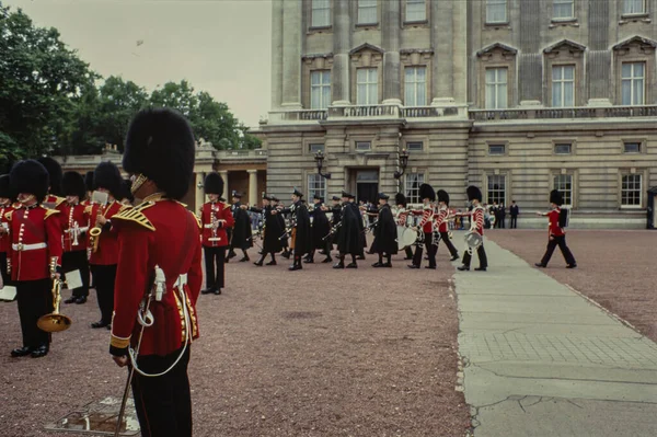 Λονδίνο Ηνωμένο Βασίλειο Μάιος 1979 Αλλαγή Φρουράς Στο Λονδίνο Δεκαετία — Φωτογραφία Αρχείου