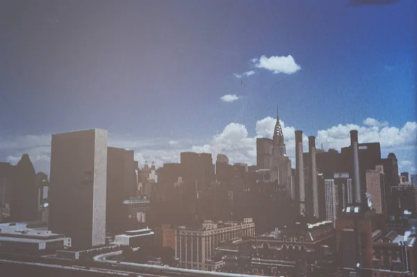 1973年 昭和48年 ニューヨークの高層ビル群が70年代に見える — ストック写真