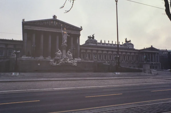 Wiedeń Austria Kwiecień 1985 Budynek Parlamentu Wiedeńskiego Latach Tych — Zdjęcie stockowe