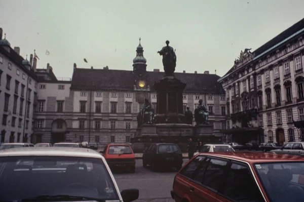 1985年4月オーストリア ウィーン 80年代のウィーンのホフブルク建築 — ストック写真