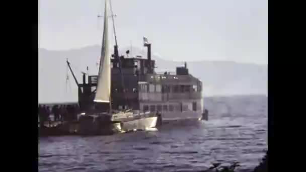 Lago Tahoe Estados Unidos Maio 1981 Barcos Tahoe Cena Lago — Vídeo de Stock