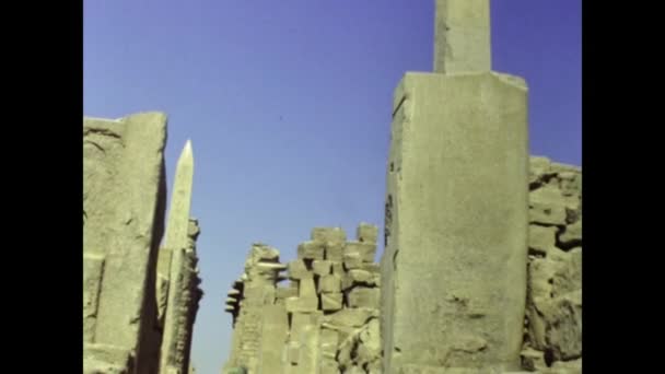 Kings Valley Egypt May 1988 Enclosure Amun Arkeologi Site View — Stok Video