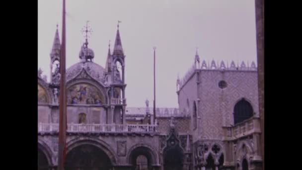Венеция Италия Май 1971 Венеция Площадь Святого Марка Сцена Годов — стоковое видео