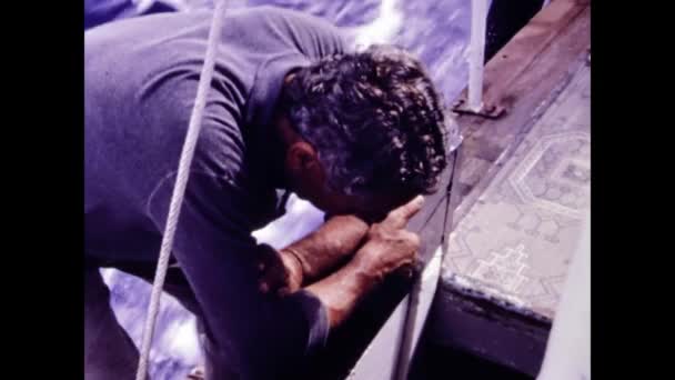 Istanbul Turki Juni 1969 Penumpang Melakukan Perjalanan Dengan Perahu Pada — Stok Video