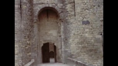 Carcassonne, Fransa Ekim 1978: Carcassonne şehir manzarası 70 'lerde