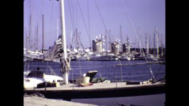 Rodos, Yunanistan Haziran 1981: Rodos liman manzarası 80 'lerde