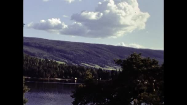 Olso Norveç Ağustos 1986 Lerde Norveç Küçük Bir Köy Sahnesi — Stok video