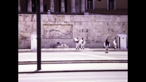 ギリシャアテネ1974年6月 70年代のアテネ軍事パレード — ストック動画