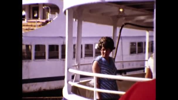 Atenas Grecia Junio 1974 Naves Escena Portuaria Los Años — Vídeos de Stock