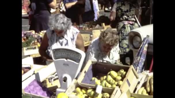 Brema Niemcy Kwiecień 1976 Rynek Warzyw Ulicznych Latach Tych — Wideo stockowe