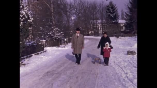 Lottigna Switzerland November 1970 Grandmother Little Girl Walking Snow Scene — Stock Video