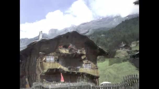 Zermatt Ελβετία Ιούλιος 1977 Θέα Στο Χωριό Zermatt Στη Δεκαετία — Αρχείο Βίντεο
