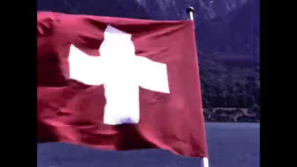 Oberland Svájc 1976 Június Svájci Lobogó Jelenet Években — Stock videók