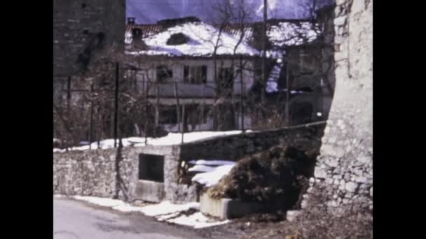 Campo Blenio Schweiz December 1971 Village Den Schweiziska Alperna Scenen — Stockvideo