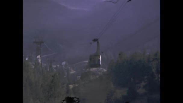 Sorebois Sviçre Haziran 1974 Lerde Alpler Sahnesinde Kablolu Araba — Stok video