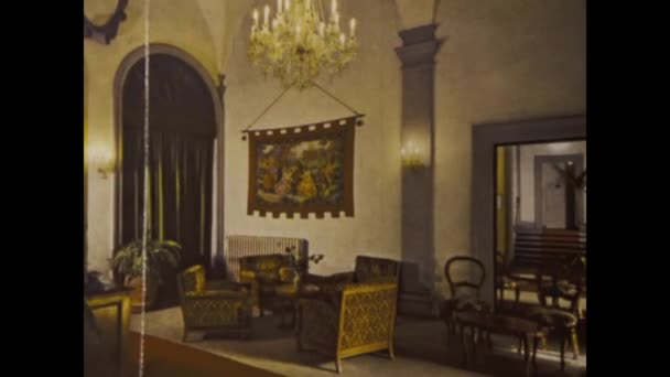 Florencja Włochy Marzec 1981 Włoska Scena Starożytnych Luksusowych Wnętrz Hotelowych — Wideo stockowe