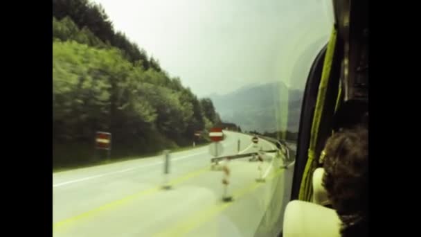 Pula Kroasia Juni 1984 Perjalanan Bus Pegunungan Tahun — Stok Video