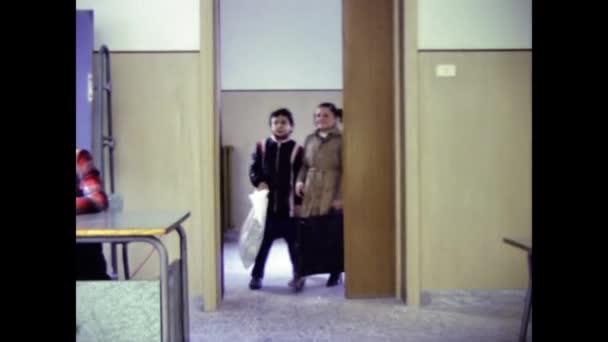 Milan Italy March 1969 Children Enter Elementary School Classroom Scene — Stock Video
