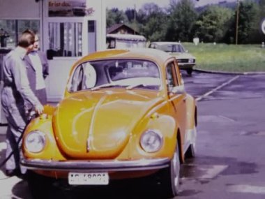 Kara Orman, Almanya 1971: 70 'lerde Volkswagen böcek arabası