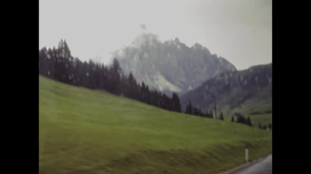 Sudtirol Italia Mayo 1984 Sudtirol Paisaje Montaña Los Años — Vídeo de stock