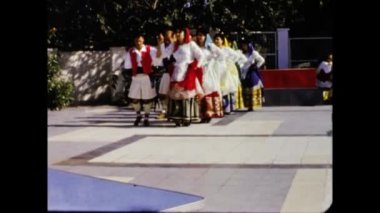 Gran Canaria, İspanya Haziran 1965: 60 'larda İspanyol halk müziği geleneksel dans sahnesi