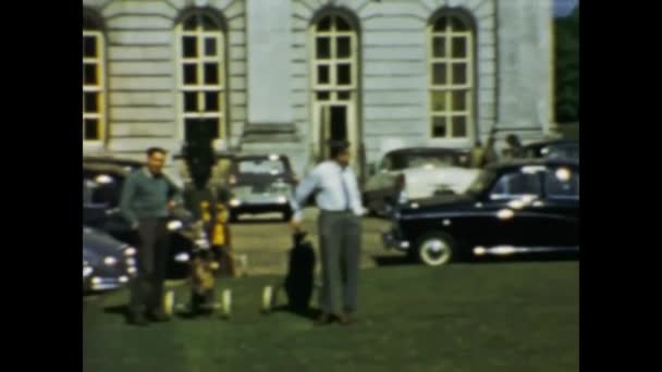 Лондон Велика Британія 1958 Класичний Автомобіль Класу Люкс Перед Сценою — стокове відео