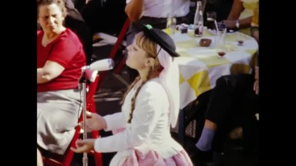 Gran Canaria Španělsko Červen 1965 Španělský Folklór Tradiční Taneční Scéna — Stock video