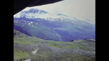 Fairbanks, ABD Temmuz 1987: Alaska Buzul manzarası 80 'lerde yaz sahnesinde
