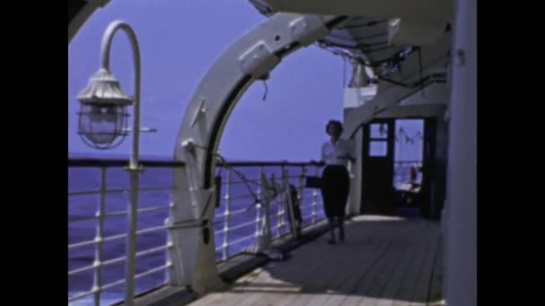 Saint George Βερμούδες Μάιος 1959 Γυναίκα Κρουαζιερόπλοιο Κατά Διάρκεια Της — Αρχείο Βίντεο