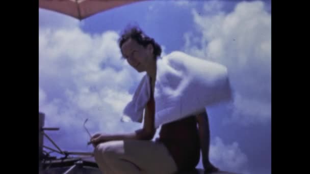 Saint George Bermuda May 1959 Woman Relaxing Beach Vacation Scene — Video Stock