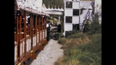 Anaheim, ABD Haziran 1974: Disneyland California manzarası 70 'lerde