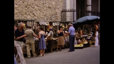 Palermo, İtalya Haziran 1975: 70 'lerde Sicilya market tezgahı sokak sahnesi
