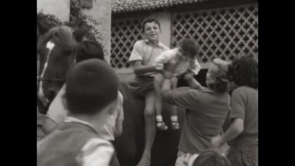 Rovigo Italy June 1955 Children Farmers Ride Horses 1950S Italian — 비디오
