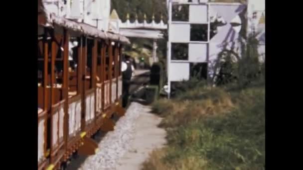 Анахайм Сша Июнь 1974 Вид Диснейленд Калифорнии — стоковое видео