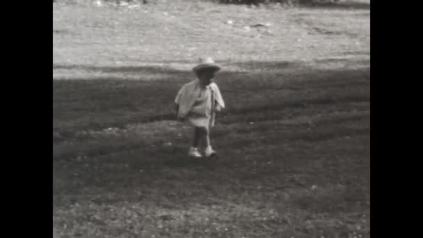 Доломиты Италия Май 1955 Семейные Праздники Доломитовых Альпах — стоковое видео