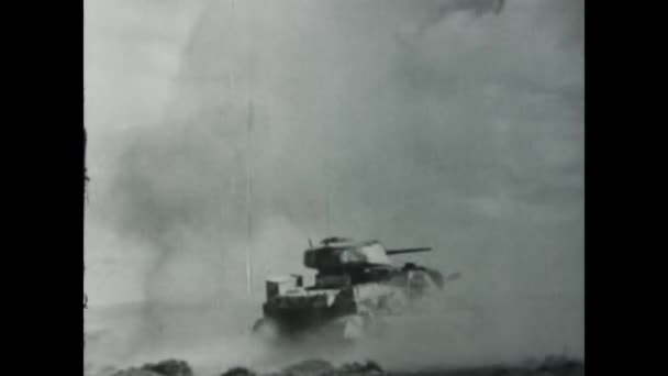Berlin Almanya 1943 Larda Dünya Savaşı Sahnesindeki Tanklar — Stok video