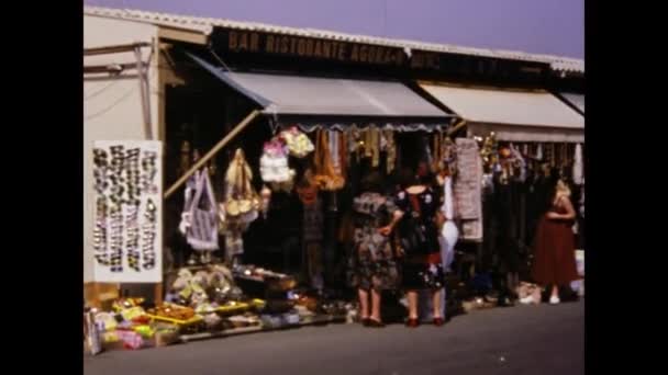 Tindari Olaszország 1975 Június Street Market Stall Scene — Stock videók