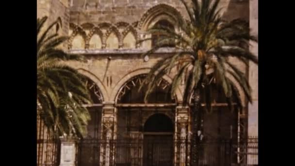 Cefalu Italien Juni 1975 Szene Der Kathedrale Von Cefalu Den — Stockvideo