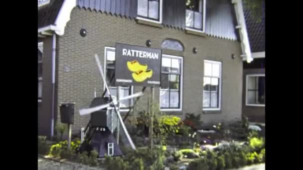 アムステルダム オランダ1980年6月 アムステルダムのラッターマン店80年代のシーン — ストック動画