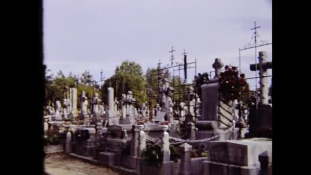 Montpellier França Junho 1980 Cemitério Vista Cena Década — Vídeo de Stock