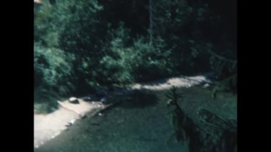 Val di Non, İtalya Haziran 1983: 80 'lerde Tovel Gölü manzaralı